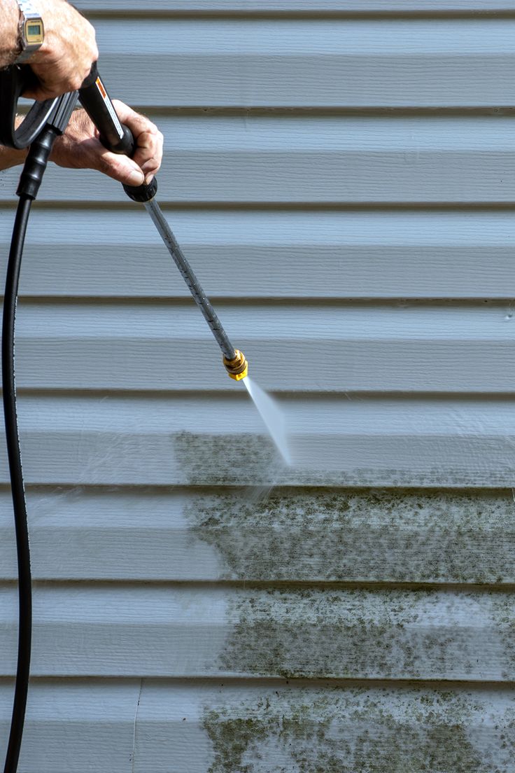 Siding problems solved by professional cleaning
